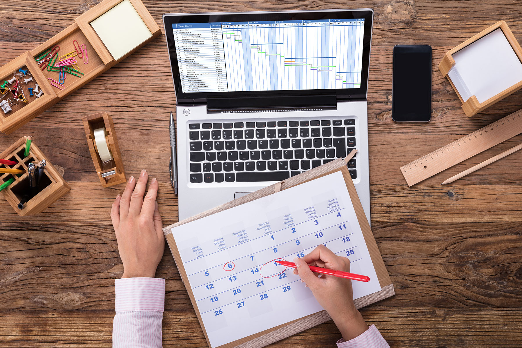 The Secrets to Successful Holiday Scheduling